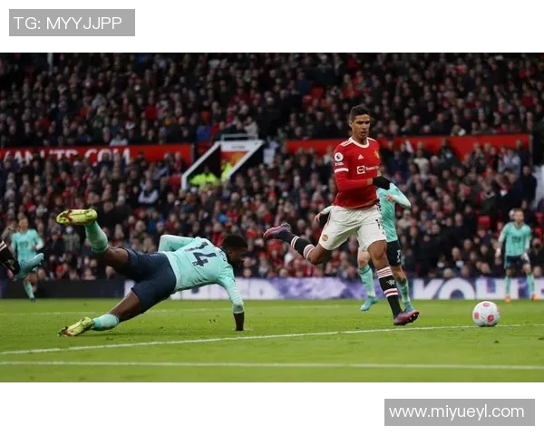 莱斯特城与曼联精彩对决集锦回顾精彩瞬间与关键时刻分析 莱斯特城与曼联精彩对决集锦回顾精彩瞬间与关键时刻分析