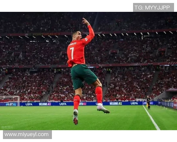 C罗与迷你罗的传奇对决谁将成为足球历史的新篇章