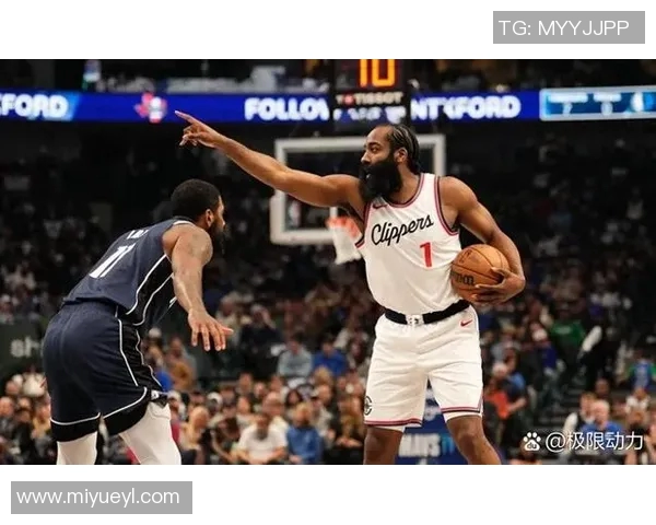 快船与灰熊精彩对决直播回放全程回顾与精彩瞬间分析 快船与灰熊精彩对决直播回放全程回顾与精彩瞬间分析