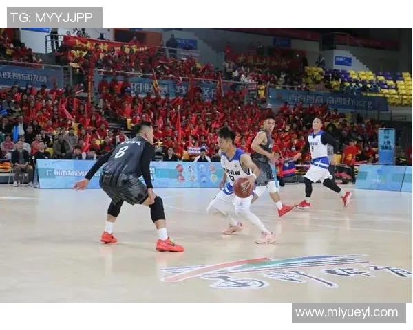 中国与波兰篮球对决精彩瞬间盖球集锦回顾