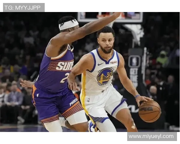 快船勇士激战正酣NBA直播精彩对决不容错过 快船勇士激战正酣NBA直播精彩对决不容错过