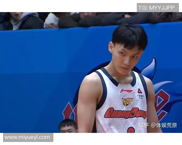 徐杰：从青涩新星到篮球场上的闪耀巨星成长之路