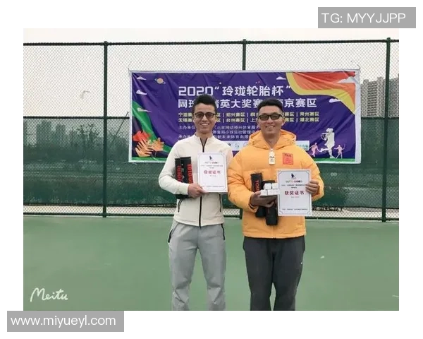 南京网球队默契配合探讨提升竞技水平的关键因素与实践经验分享